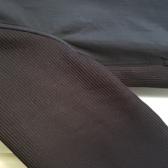 Perry Ellis Jacket - Picture 4 of 10